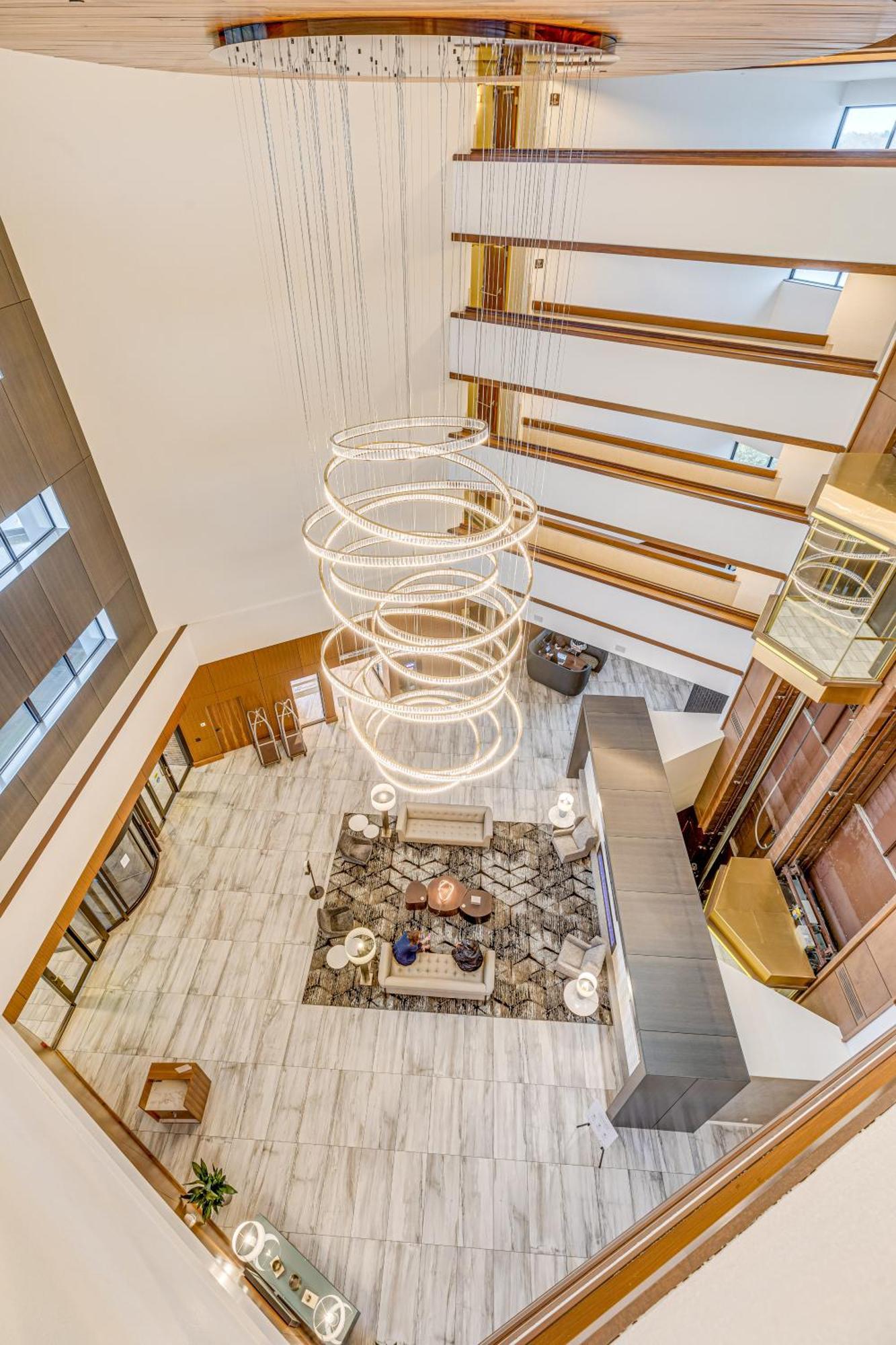 Hotel Crowne Plaza Lansing By Ihg Esterno foto